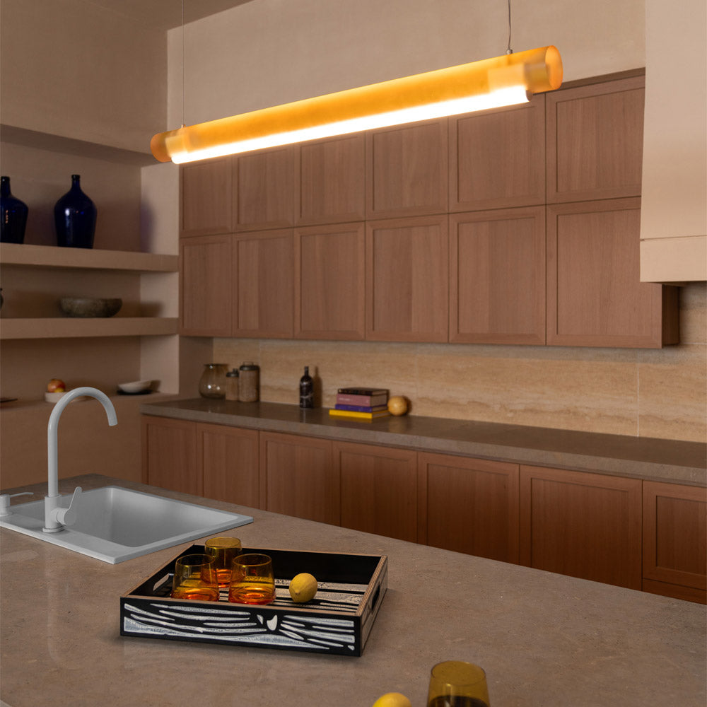 Suspension linéaire LED en acrylique teinté