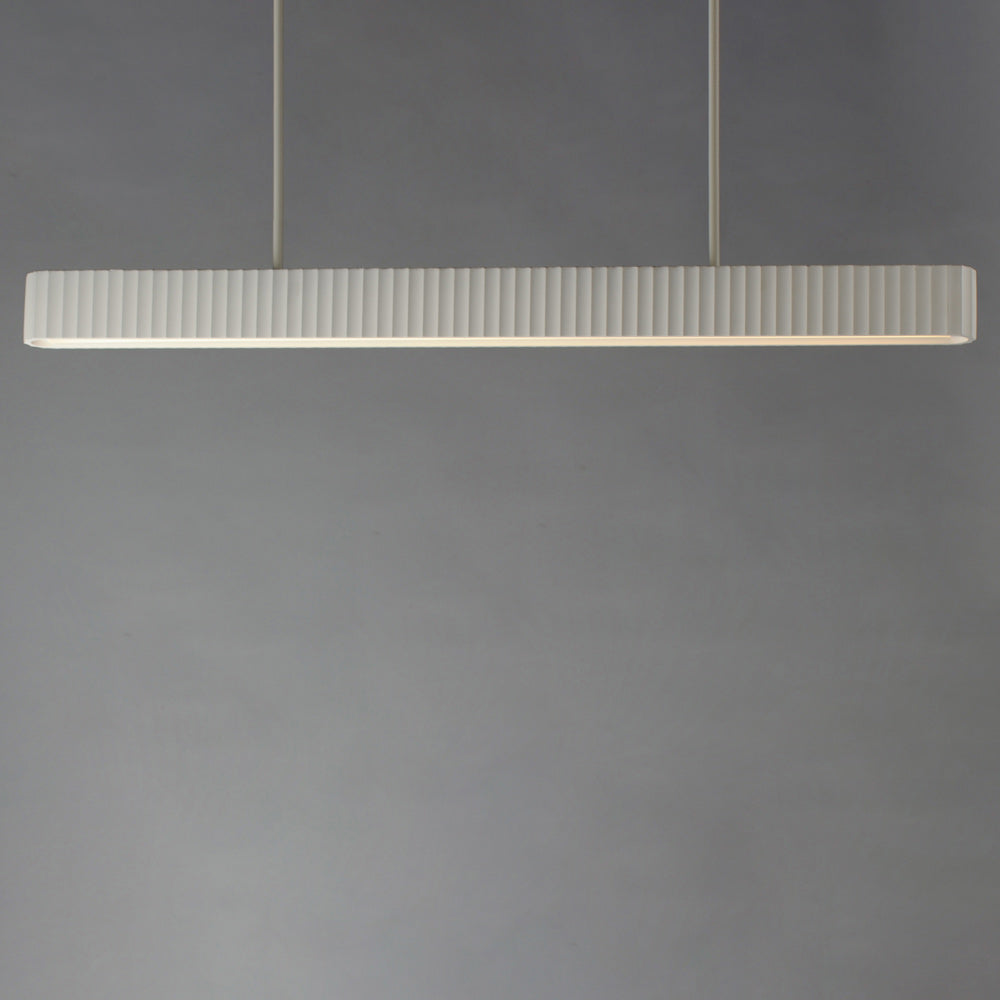 Suspension linéaire LED en béton
