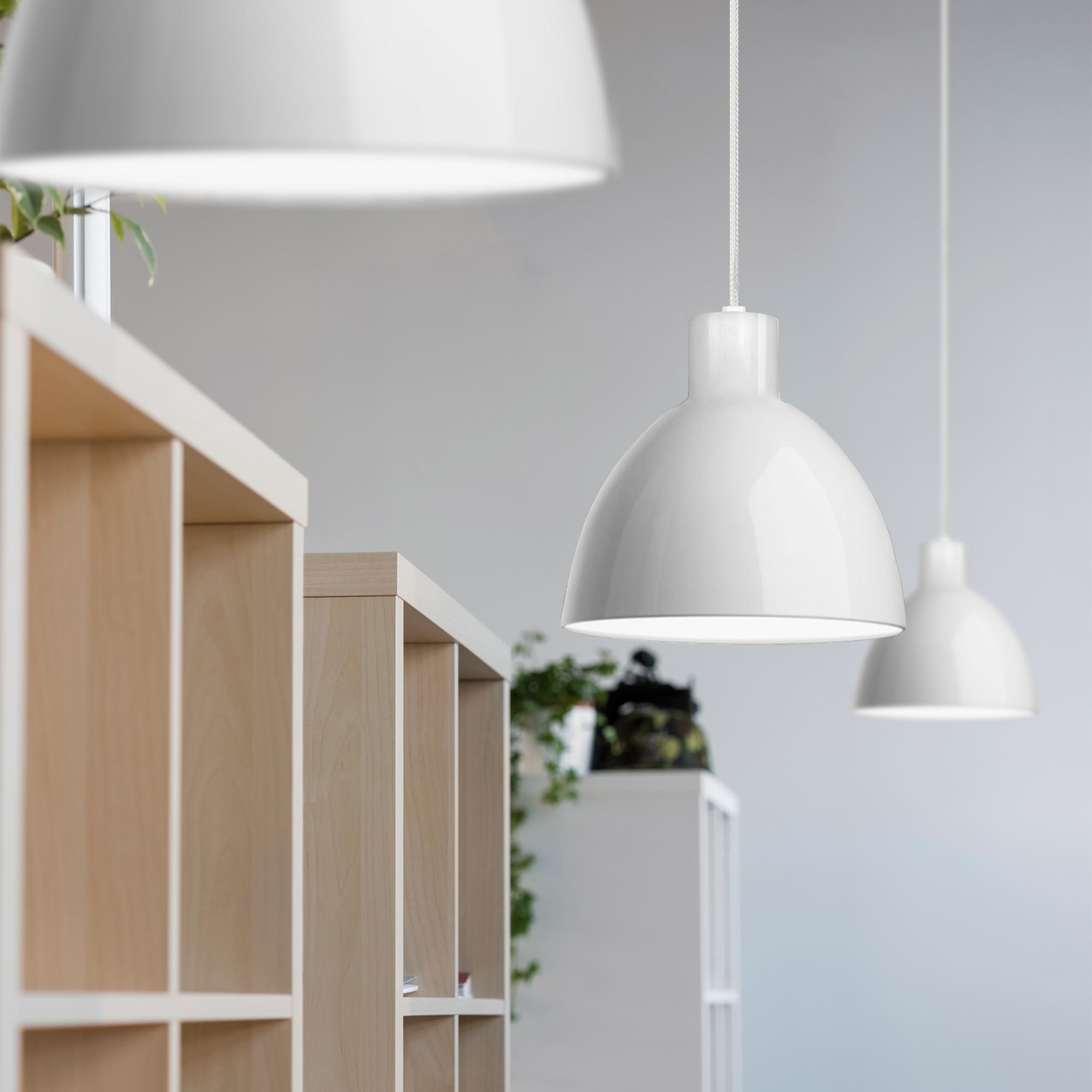 Suspension LED minimaliste dôme acier épais