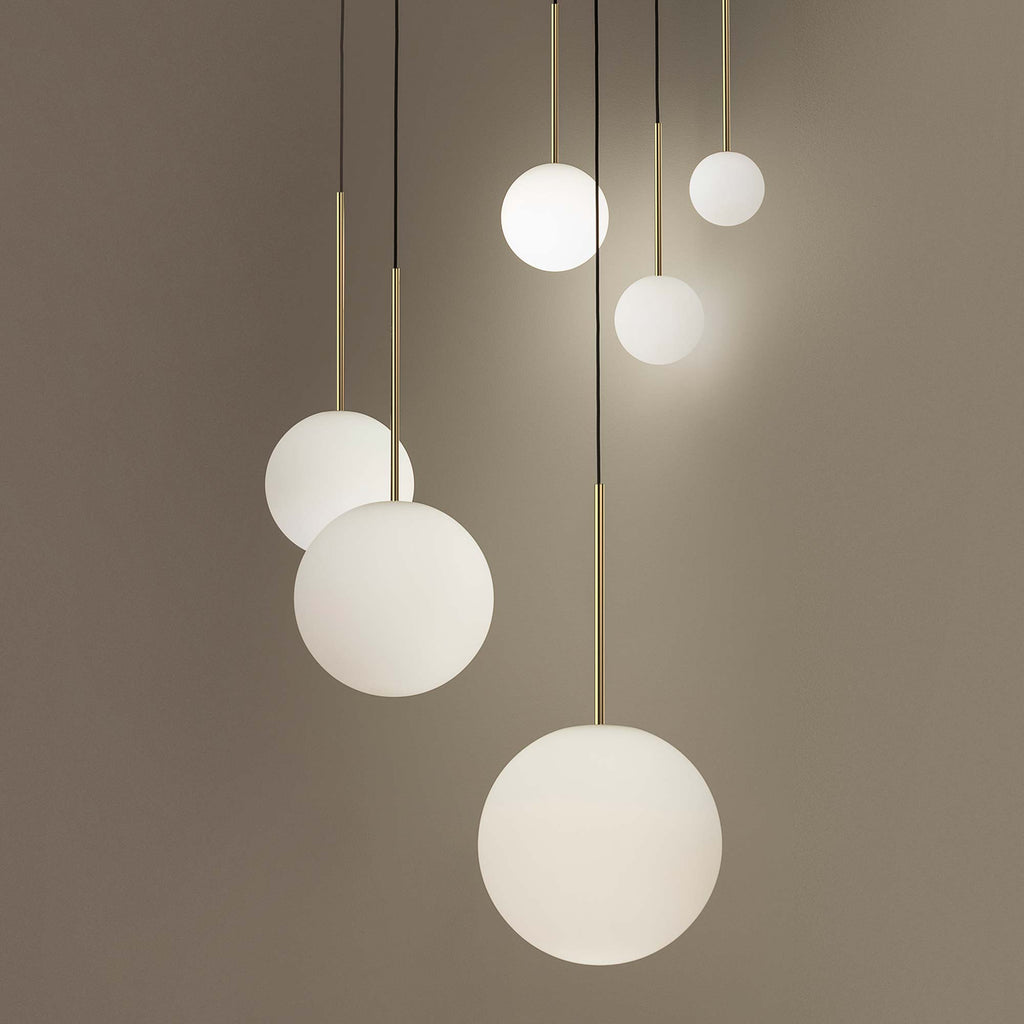 Suspension LED minimaliste, chaude et discrète, sphère en acier, verre et aluminium