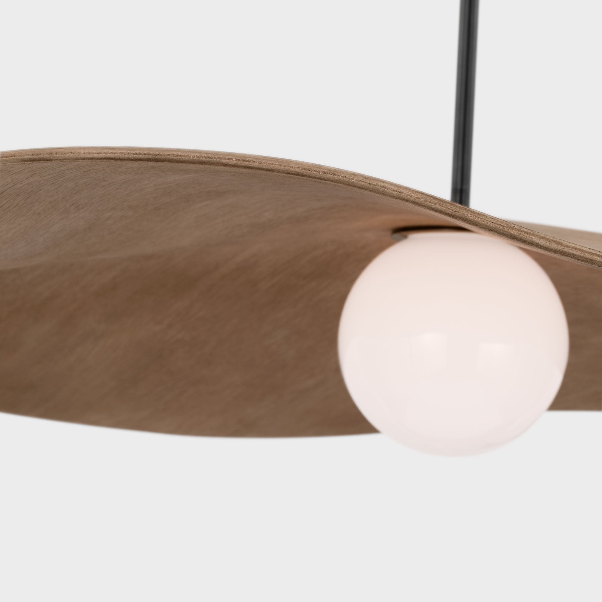 Suspension LED en sphère de verre