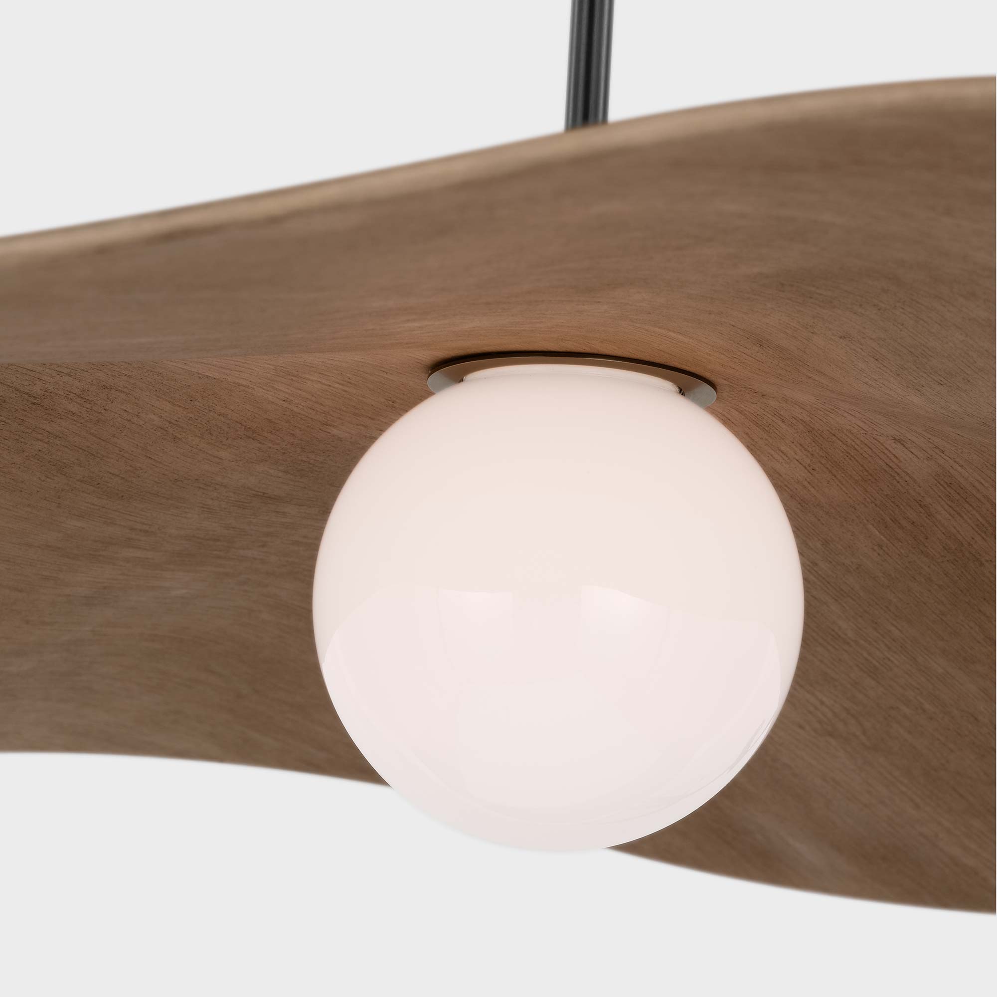 Suspension LED en sphère de verre